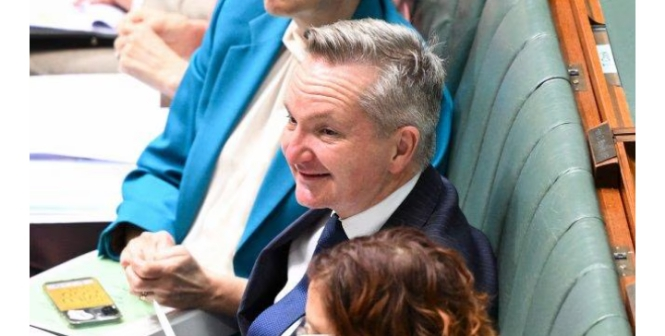 Australia’s Climate Minister Heads to Germany for Critical UN Climate Negotiations